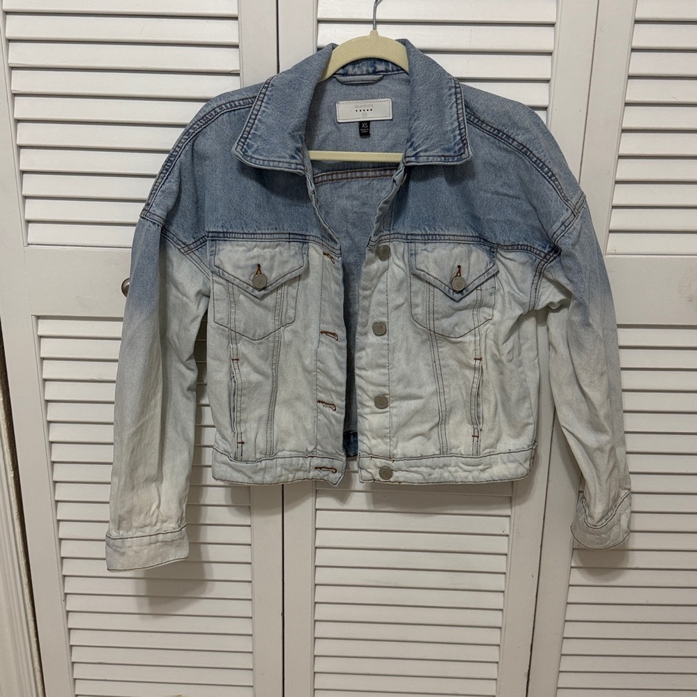Fall Weather Blue and White Washed Denim Jacket